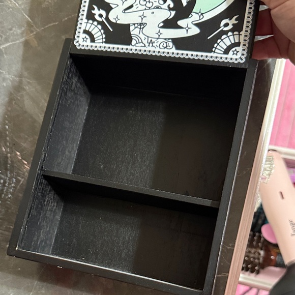 Valfre Bad Bettie Let's Get Lit Stash Box - Black and Mint - Picture 4 of 4